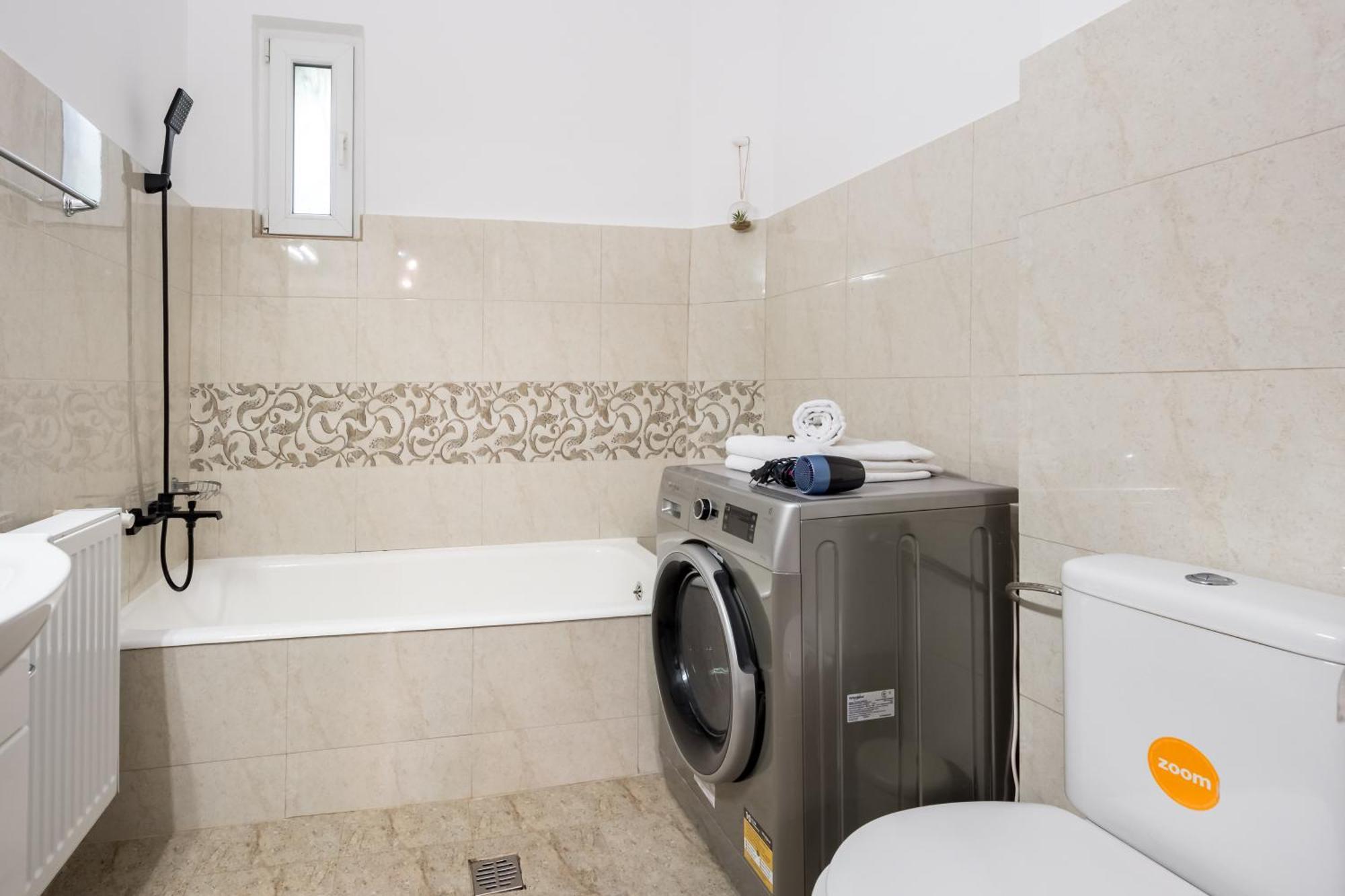 Chic Studio Near Bucharest'S Top Landmarks Экстерьер фото