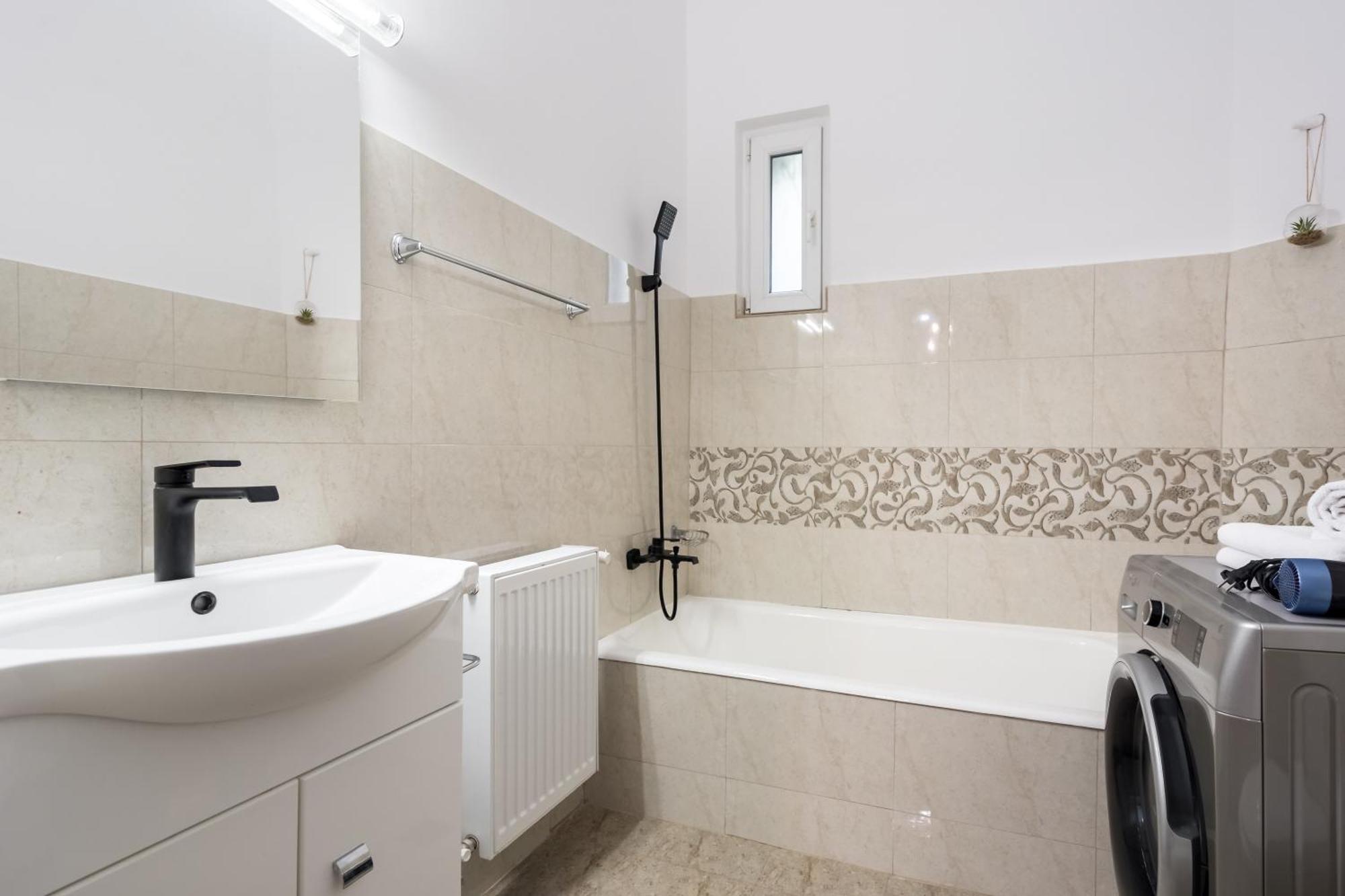 Chic Studio Near Bucharest'S Top Landmarks Экстерьер фото